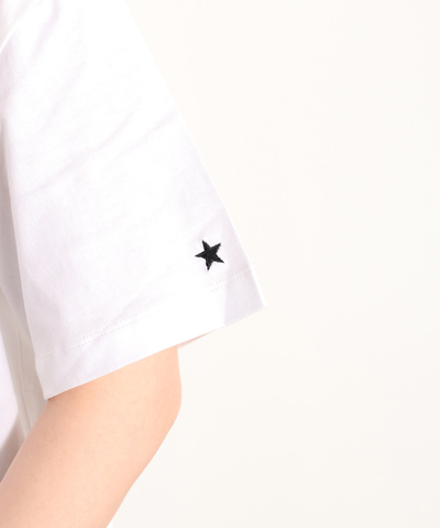 アーチロゴクロップドＴシャツ　《コンバース》