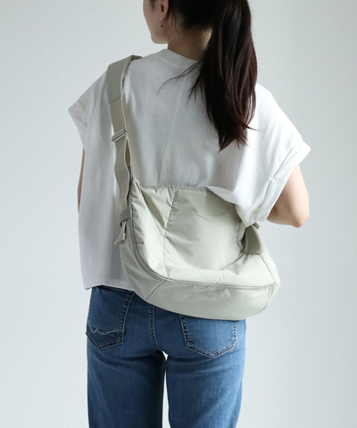 【anello】ショルダーバッグ