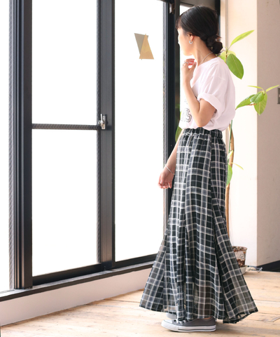チェックフレアースカート