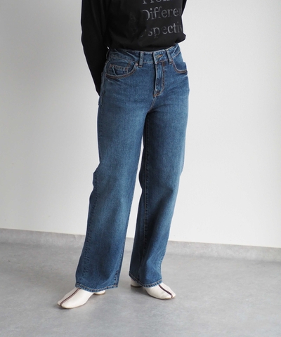 デニムローライズストレートパンツ
