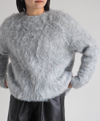 リングシャギークルーネックプルオーバー